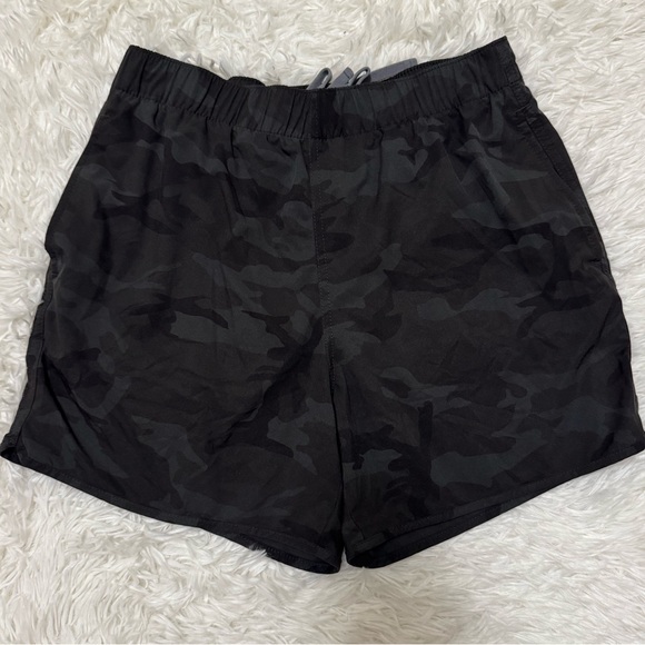 Abercrombie & Fitch Pants - Abercrombiebie & Fitch Athletic Shorts Black Camo Shorts Black Athletic Shorts